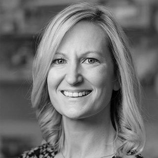 Ellen Roche, PhD<br><span class="stitreAboutTeam">Board Member</span>